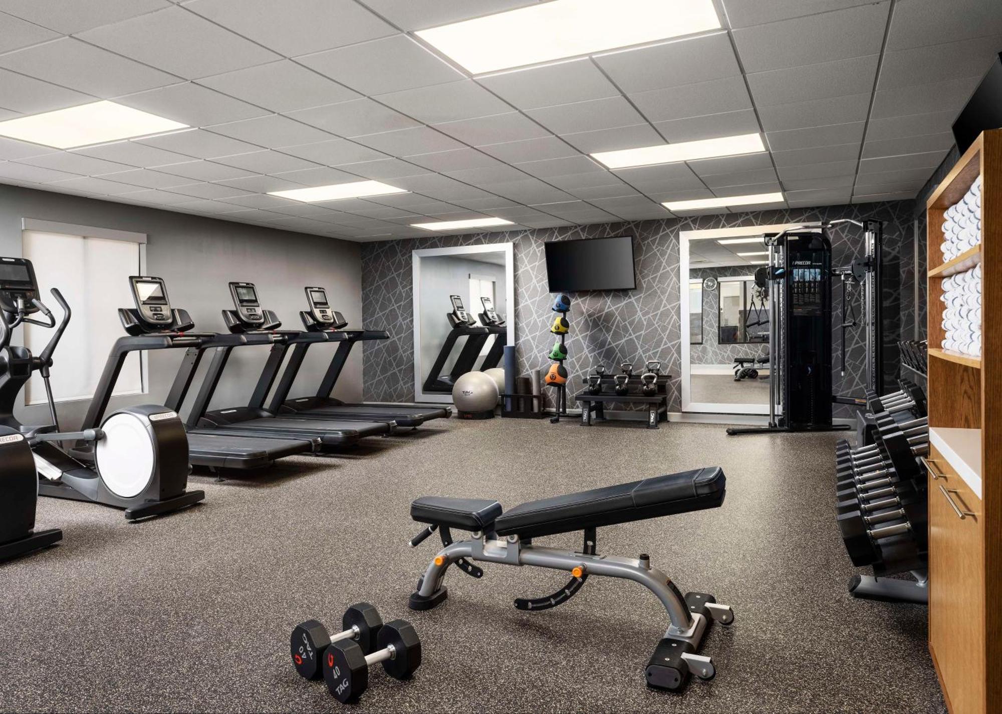 Hotel Homewood By Hilton - Garden City, Ny 3*